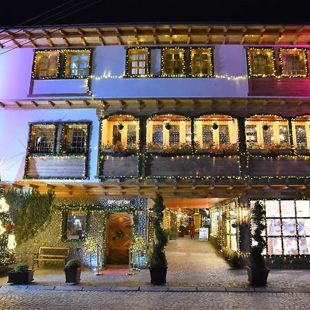 Hotel Carshia E Jupave Gjakova Buitenkant foto