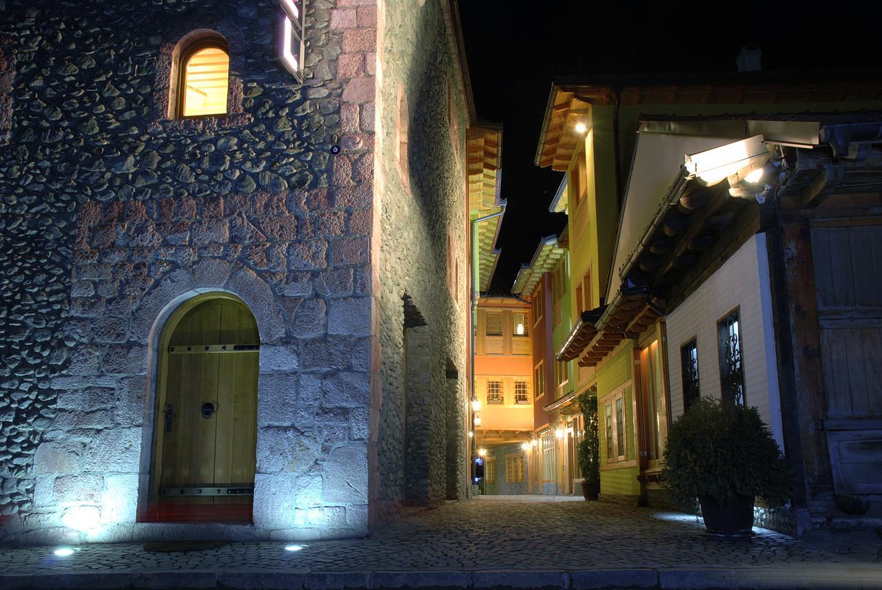 Hotel Carshia E Jupave Gjakova Buitenkant foto